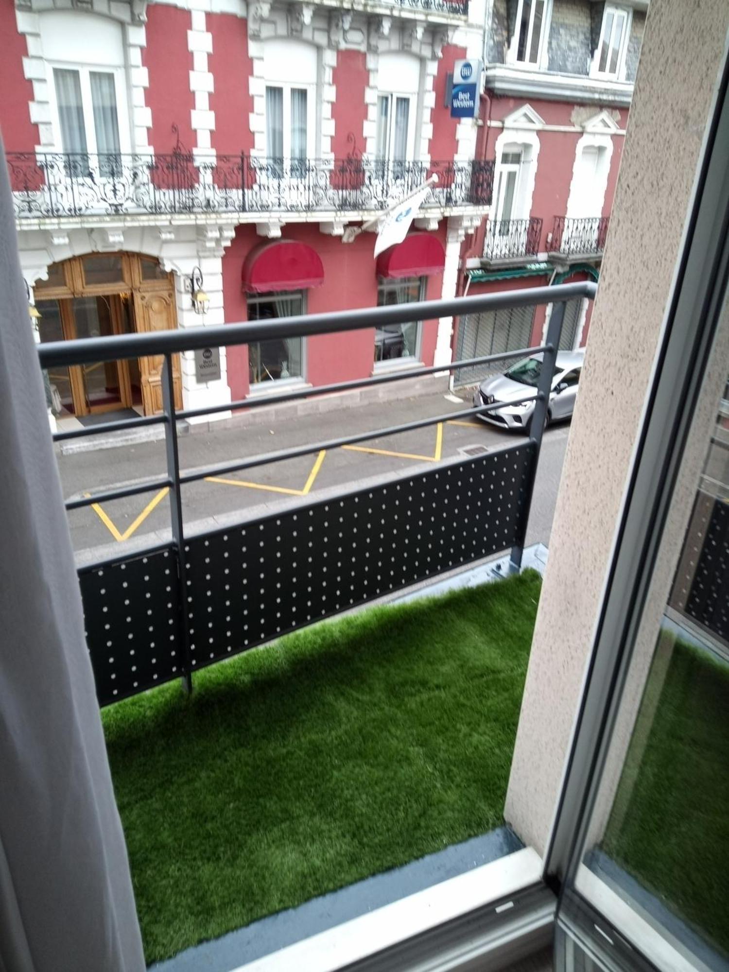 Agreable Studio Familial A Lourdes, Proche Gare Zewnętrze zdjęcie