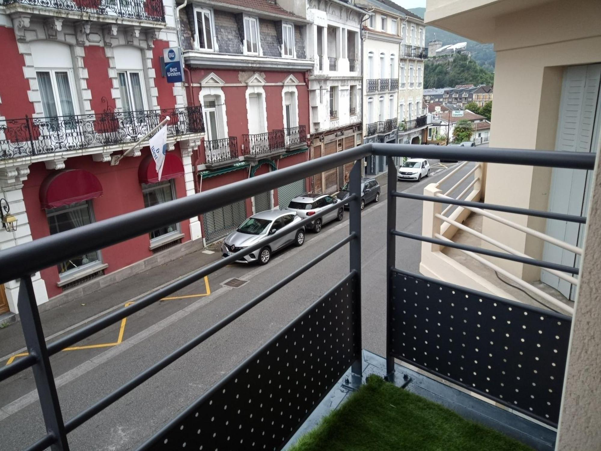 Agreable Studio Familial A Lourdes, Proche Gare Zewnętrze zdjęcie